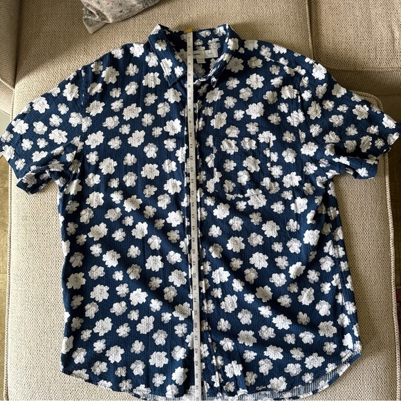 Old Navy Blue Collar Shirt - White Floral Hawaiian XL Slim-Fit 100% Cotton - Picture 7 of 7